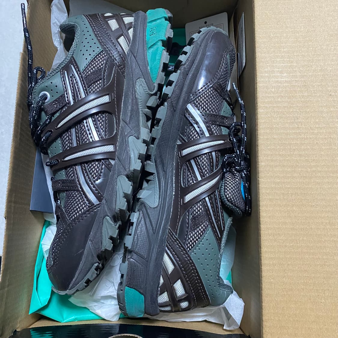 아식스 젤 소노마 15-50 마뗑킴 콜라보 제품 235m 상품이미지4