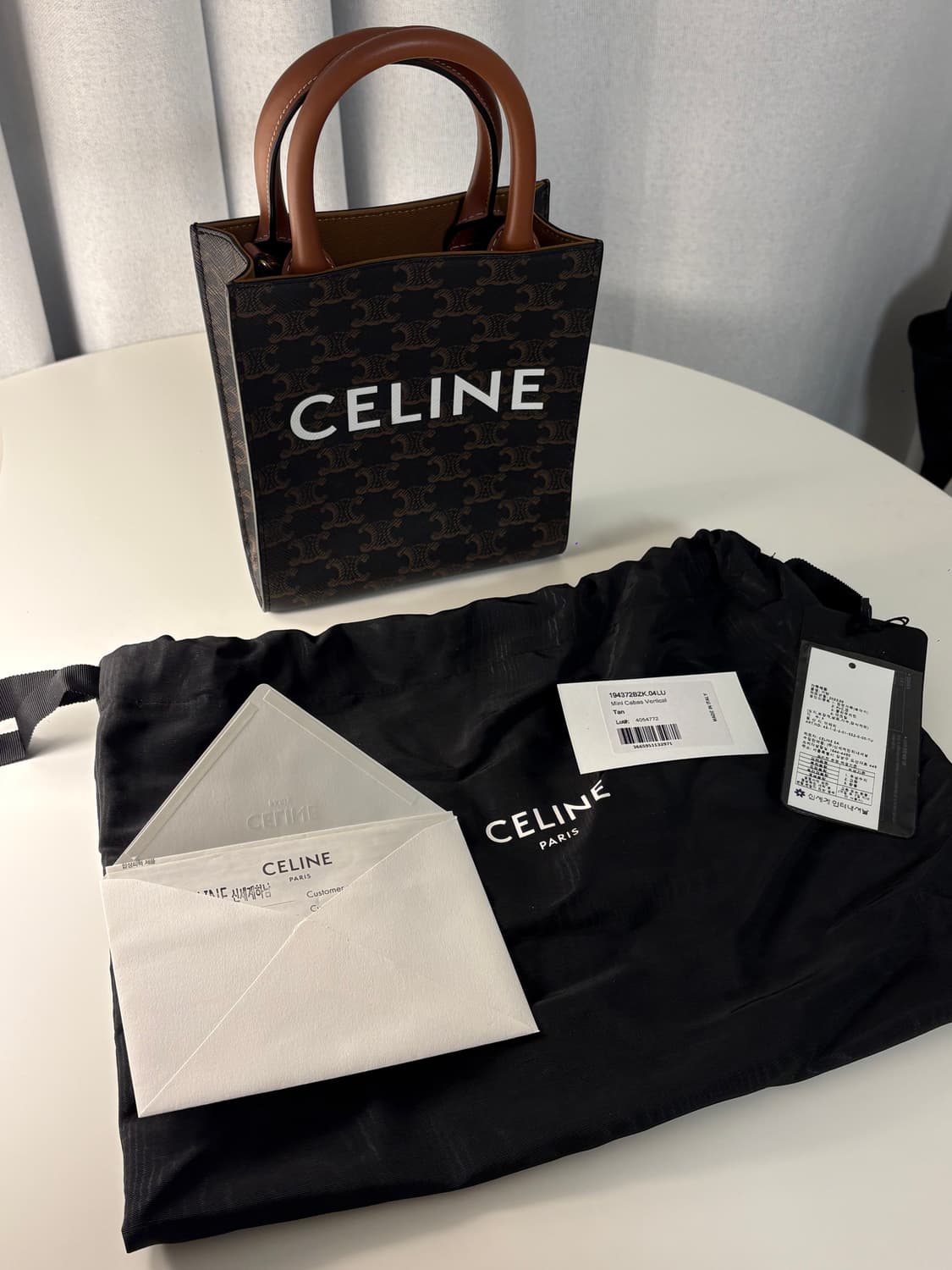 셀린느 트리옹프 캔버스 & 셀린느 프린트 카프스킨 미니 상품이미지1