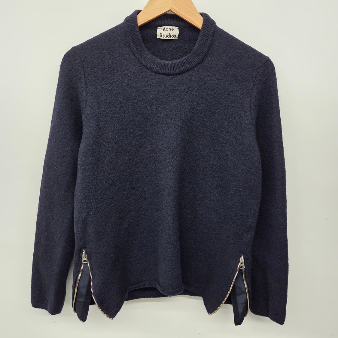 아크네 스튜디오 블랙 지퍼 디테일 니트 남xxs 상품이미지2