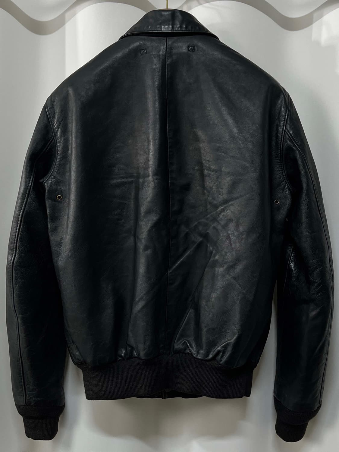 폴로 랄프로렌 카우하이드 A-2 플라이트 레더 봄버자켓 상품이미지2