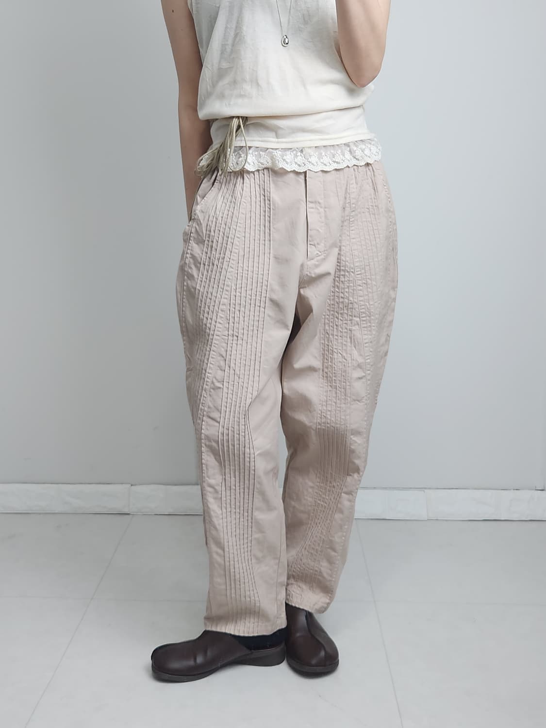 (yaccomaricard)핀턱 배기 팬츠 상품이미지5