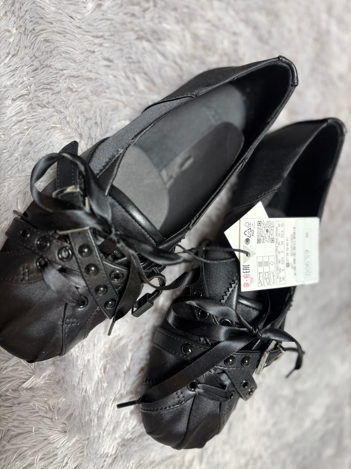 Zara 발레코어 플랫슈즈 상품이미지1