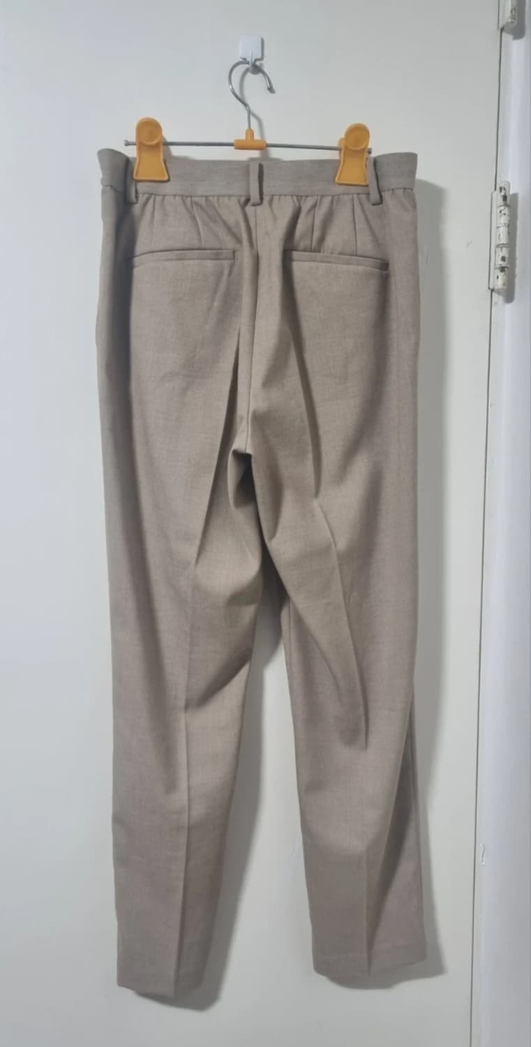 유니클로 봄가을용 여성 밴딩 슬랙스 베이지 상품이미지6