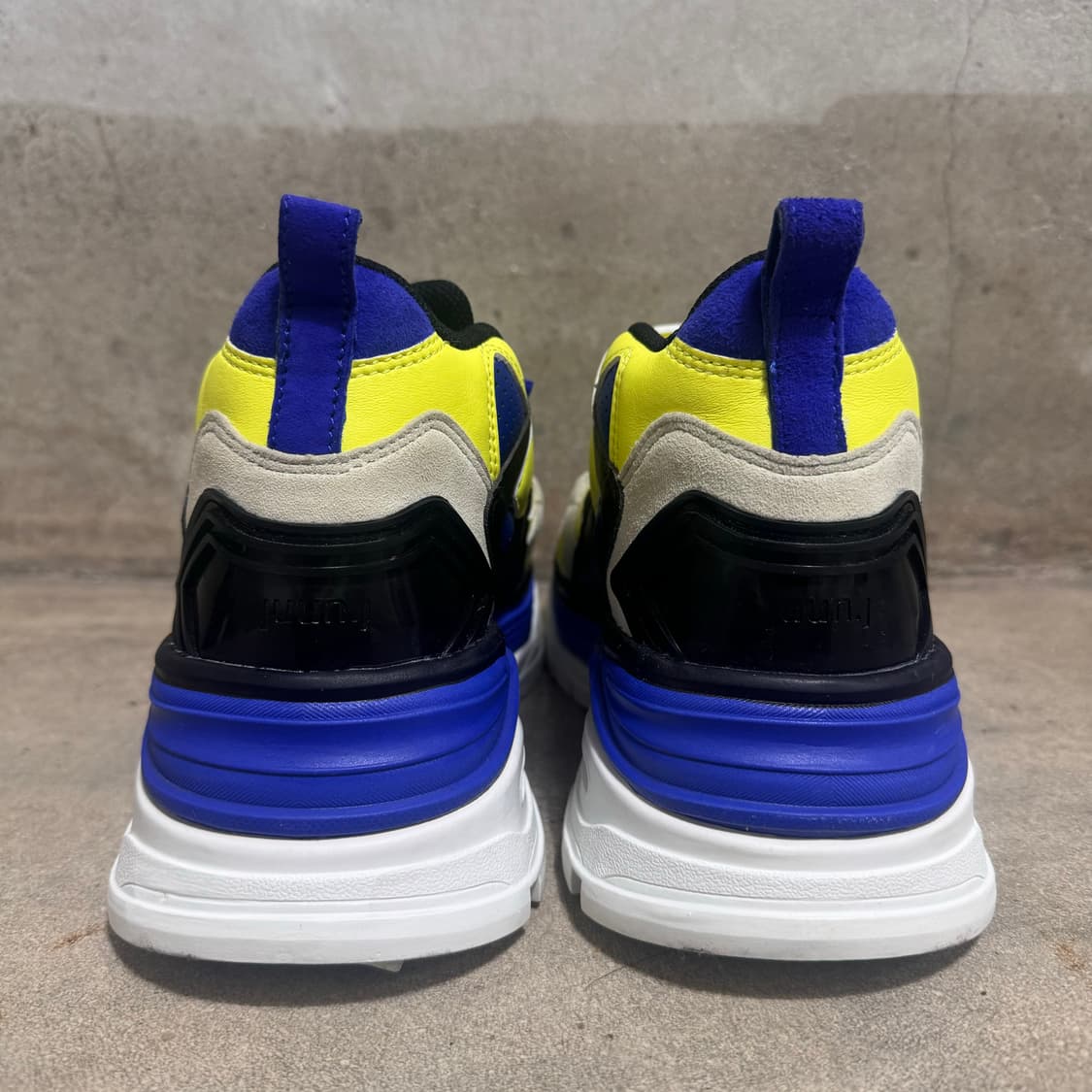 준지 19fw 청키 레더 스트랩 스니커즈 255 상품이미지5