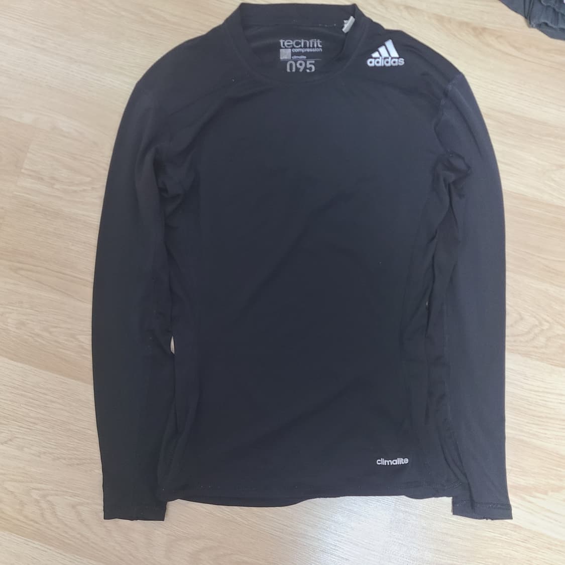 언더아머 아디다스 기능성 티 일괄판매  상품이미지5