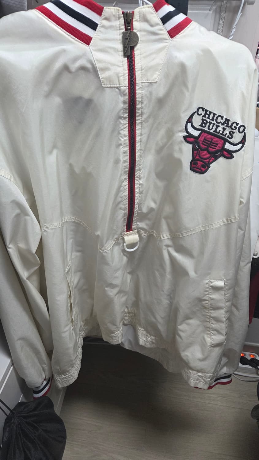 Chicago bulls 아노락입니다 상품이미지1