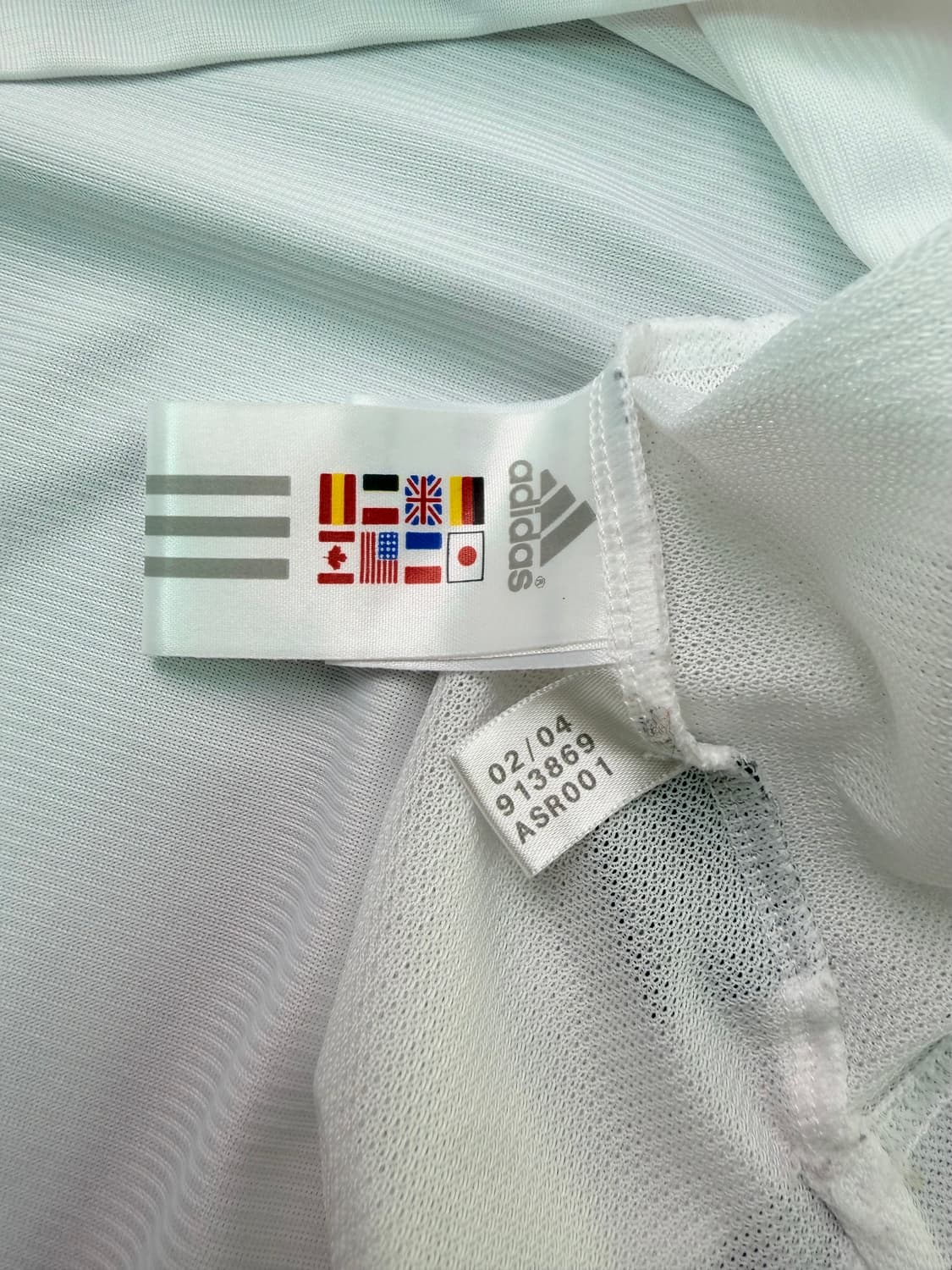 03-04 레알마드리드 홈 상품이미지8