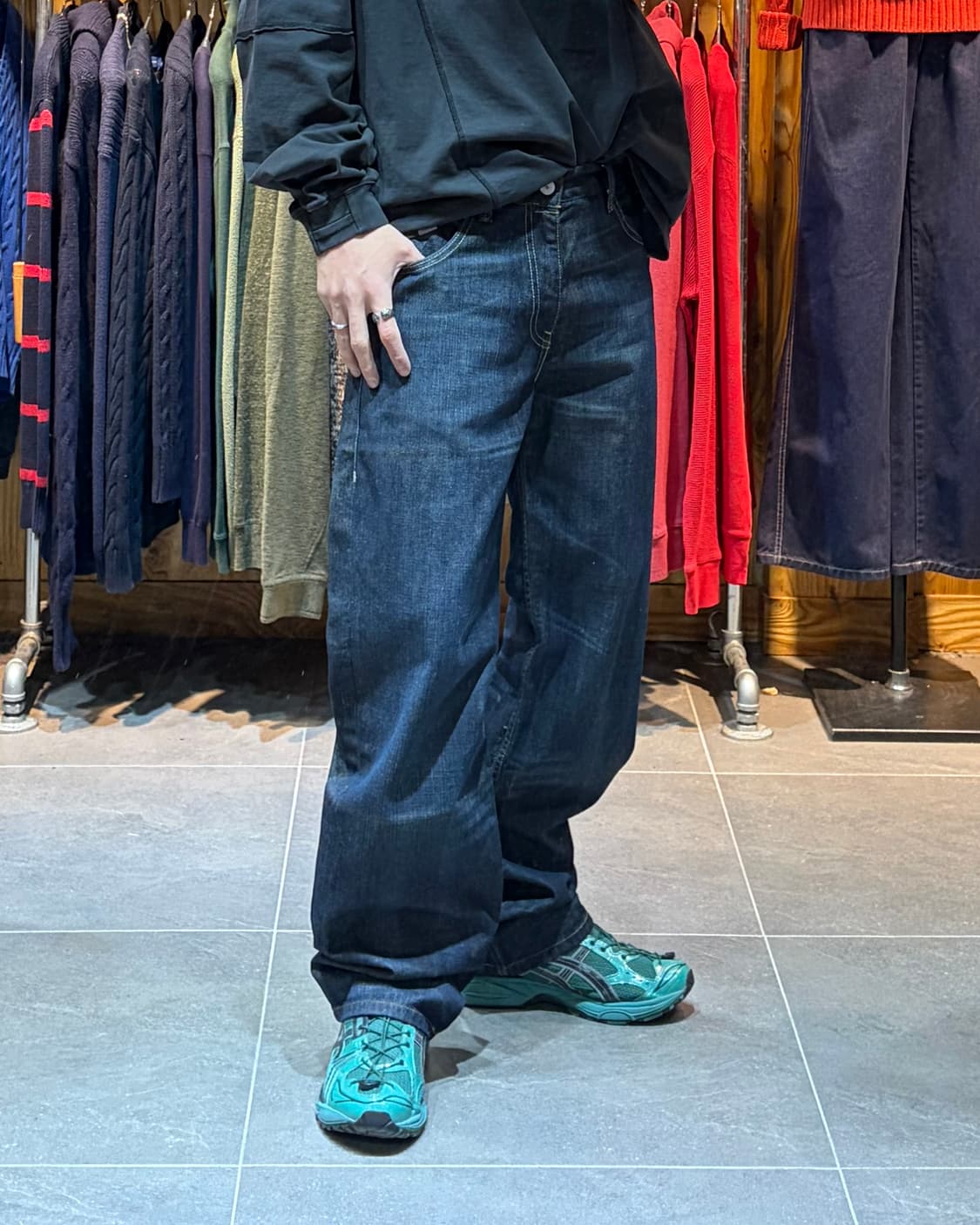 33in 리바이스 503 Loose 워싱 셀비지 데님팬츠 상품이미지1