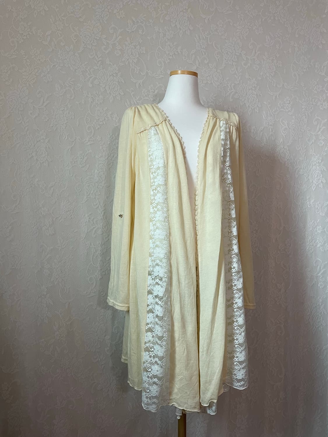 엑시즈팜 레이스 레몬 배색 롱 가디건 상품이미지1