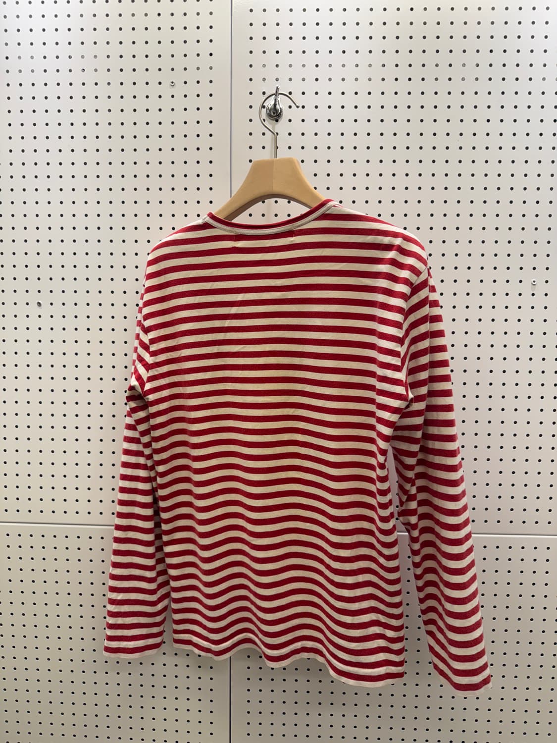 꼼데가르송 레드 하트 와펜 스트라이프 티셔츠 U1617 상품이미지3