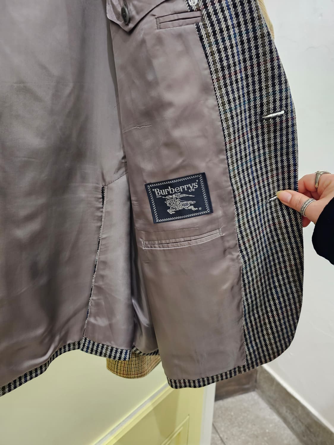 Burberrys 울100 체크 자켓 상품이미지4