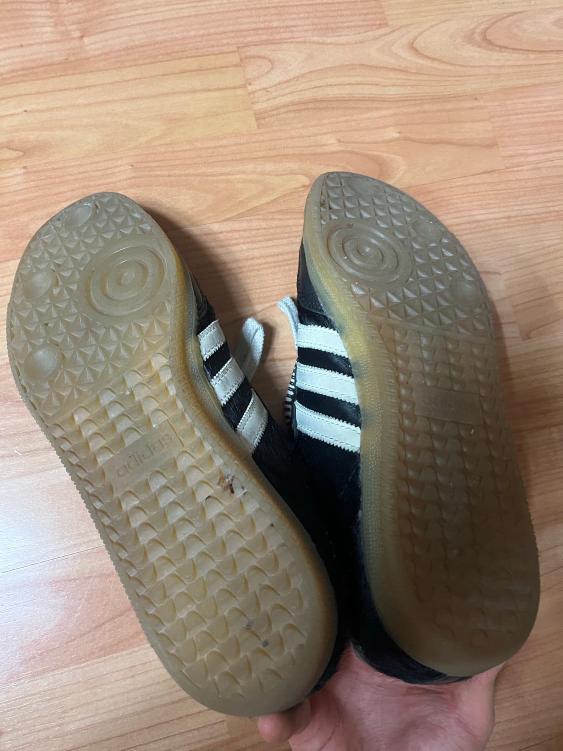 아디다스 웨일즈보너 포니 삼바 블랙 295 상품이미지4