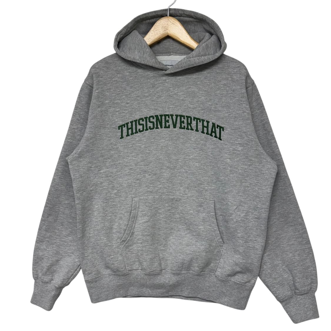 디스이즈네버댓 자수로고 후드티 상품이미지1
