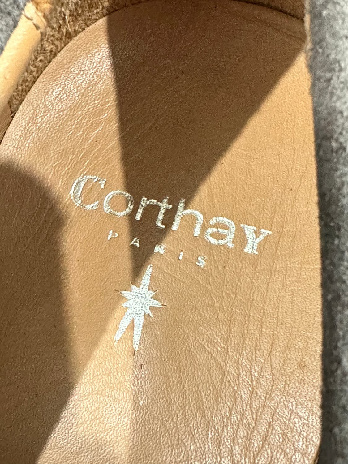 꼬르떼(corthay) 깐느 로퍼 구두 판매합니다. 상품이미지8