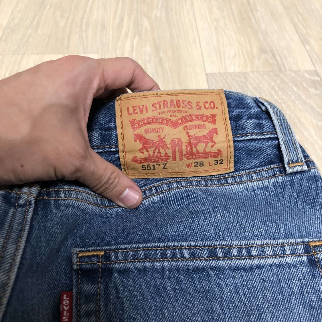 (29) 리바이스 Levi's 551z 연청 스트레이트핏 데님 상품이미지8