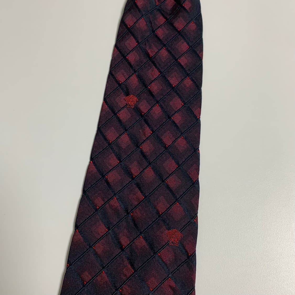 베르사체(VERSACE) 레드 버건디컬러 체크넥타이 명품 100실크 A+ 상품이미지9