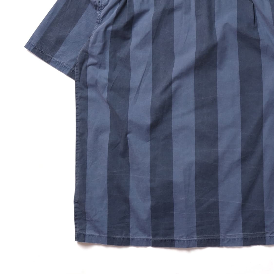 데우스 엑스 마키나 Deus Ex Machina Half Shirt
 상품이미지6