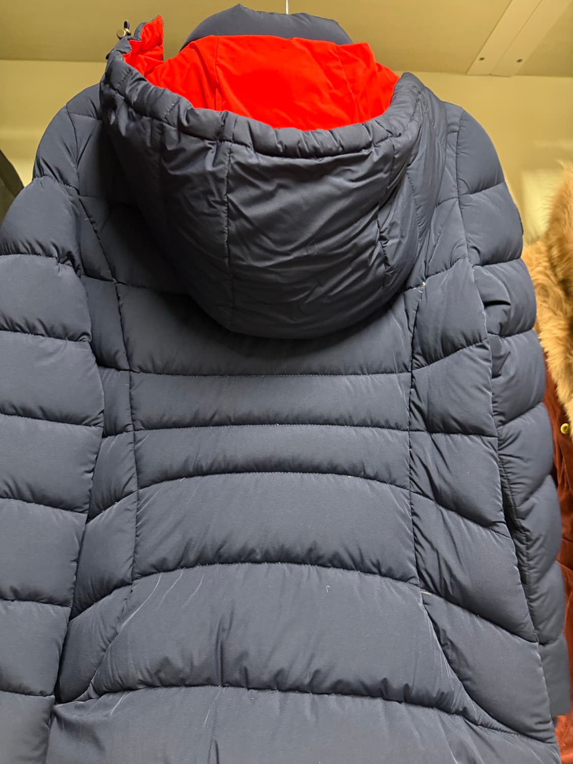 카스텔바작 패딩 상품이미지2