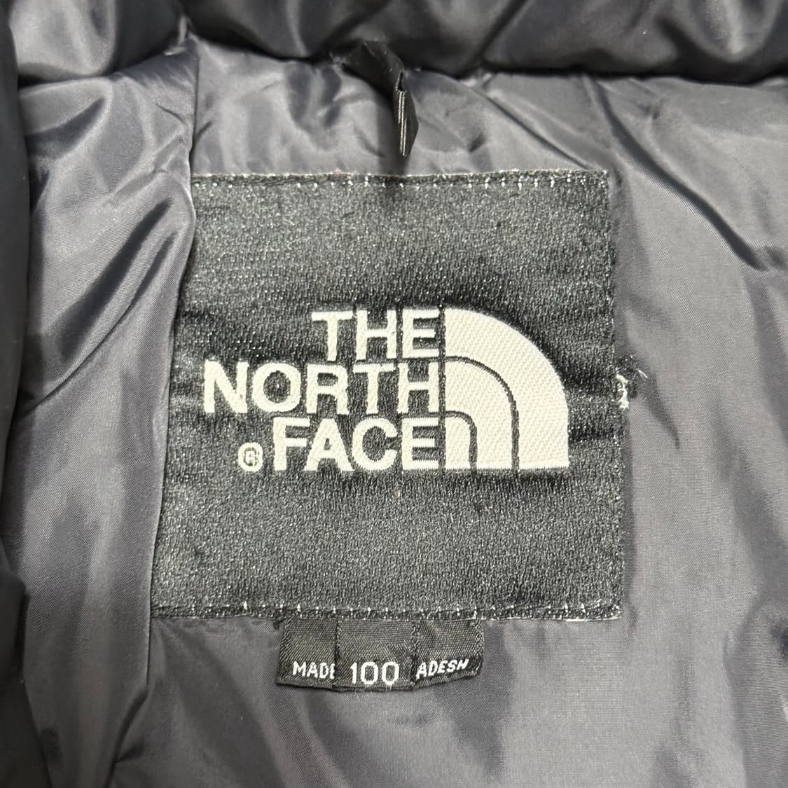 100 노스페이스 눕시 700 올블랙 패딩 상품이미지4