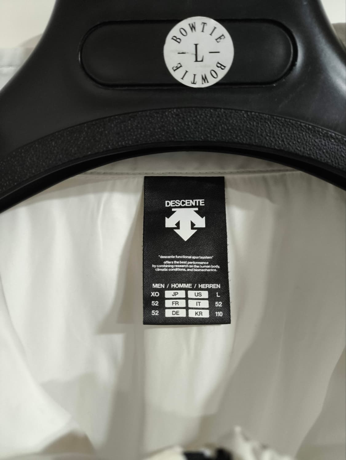 110 데상트 아노락 바람막이 반집업 운동복 화이트 상품이미지2