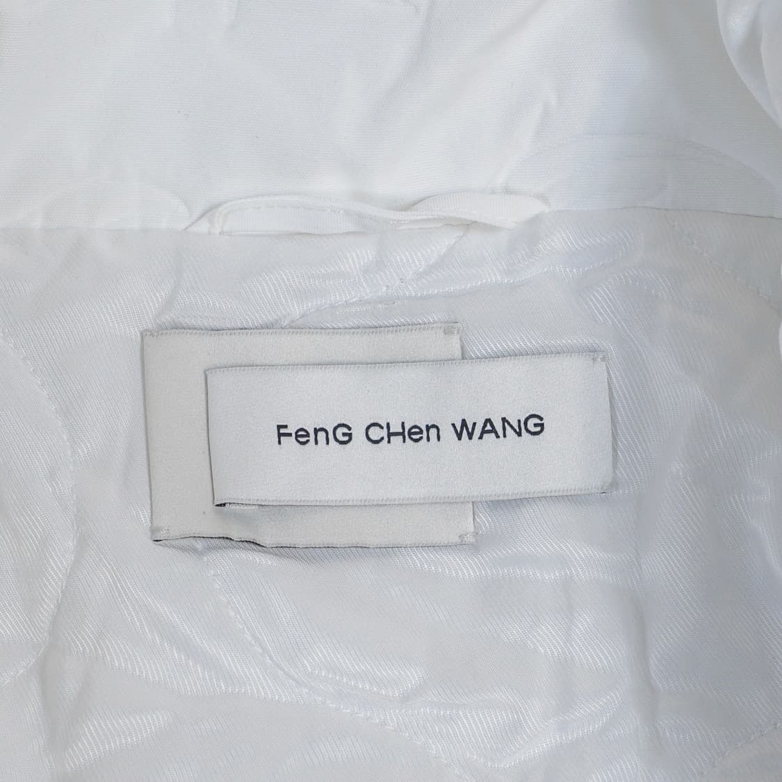 펑첸왕 엠보싱 패턴 자켓 상품이미지8