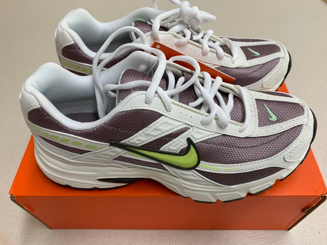 나이키 이니시에이터 런닝화 상품이미지1