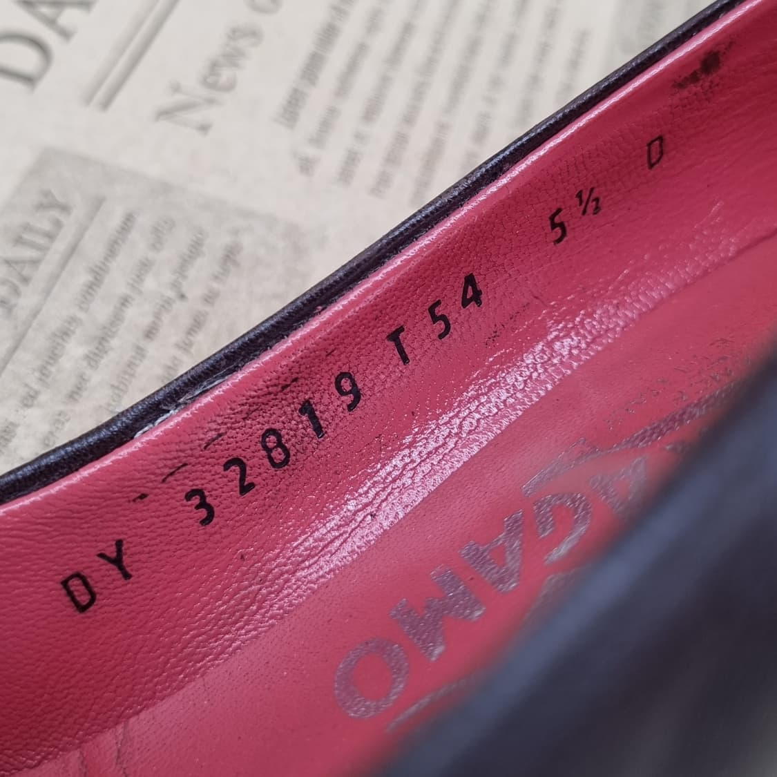 정품 페라가모 여성펌프스구두225 굽7 상품이미지6