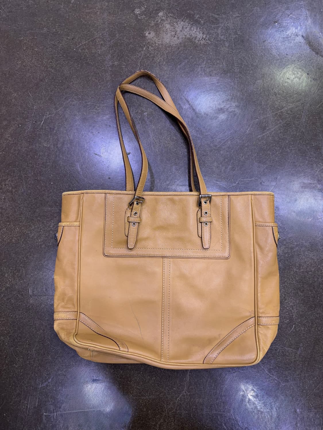 코치 이스트 웨스트 갤러리 토트백 탄 베이지 L 상품이미지2