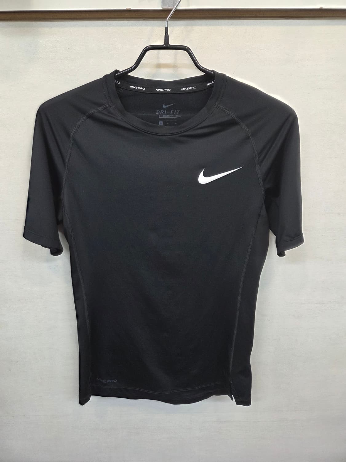 나이키 드라이핏 프로 타이트핏 기능성 반팔 m 상품이미지1