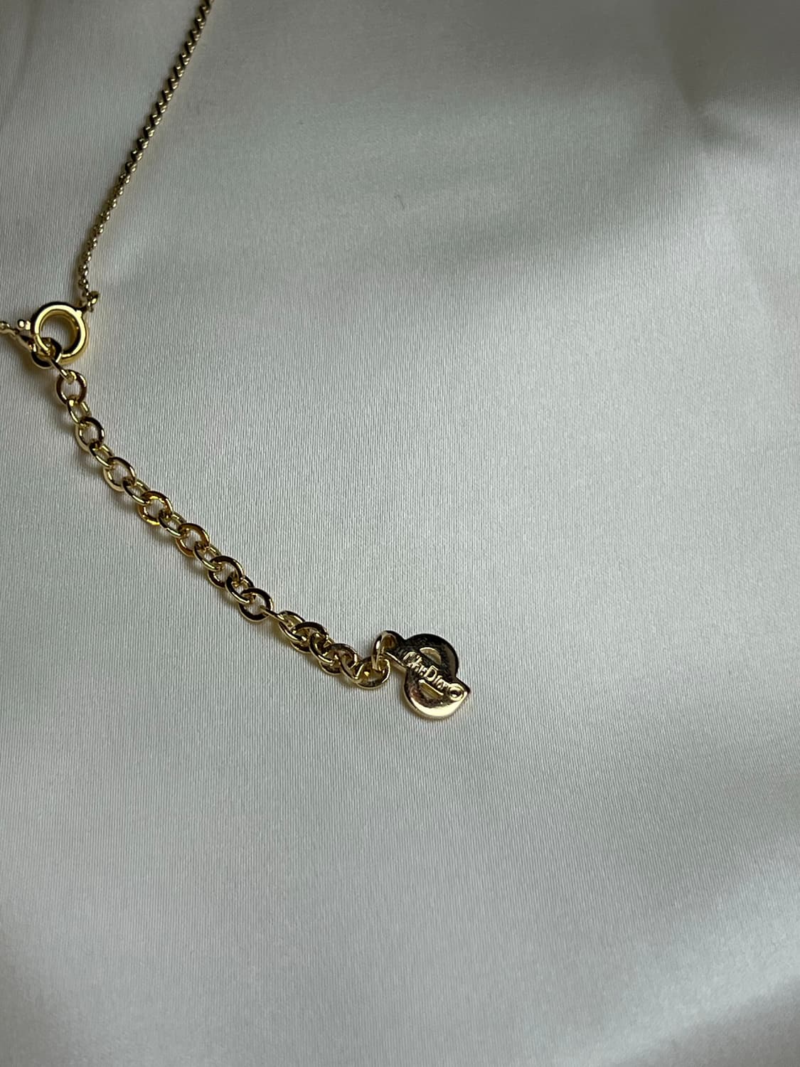 디올 CD 예리 목걸이 골드 상품이미지9