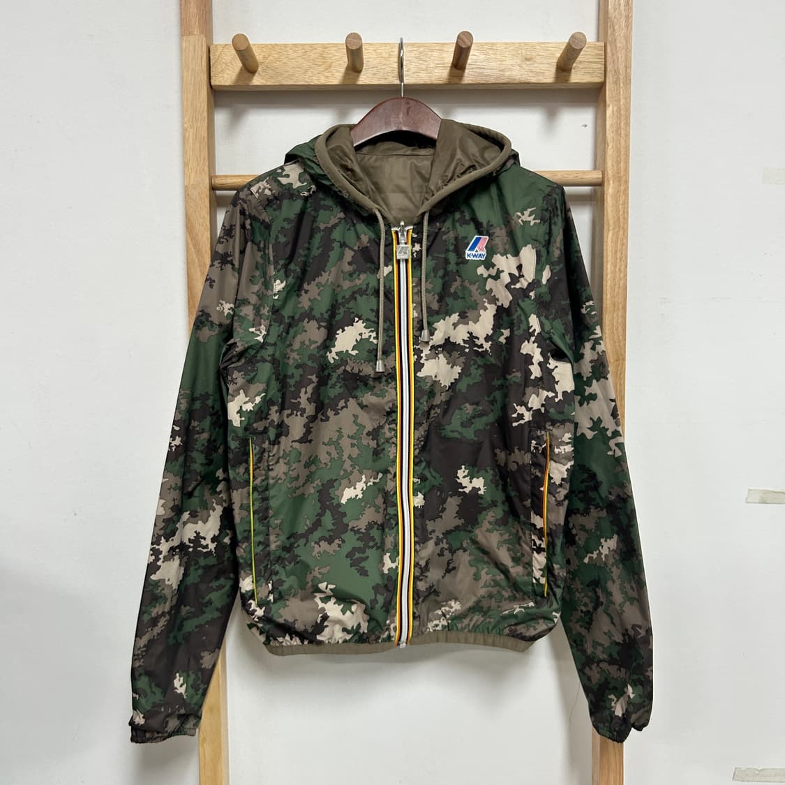 까웨 카모/탄 컬러 리버시블 바람막이 자켓 상품이미지3