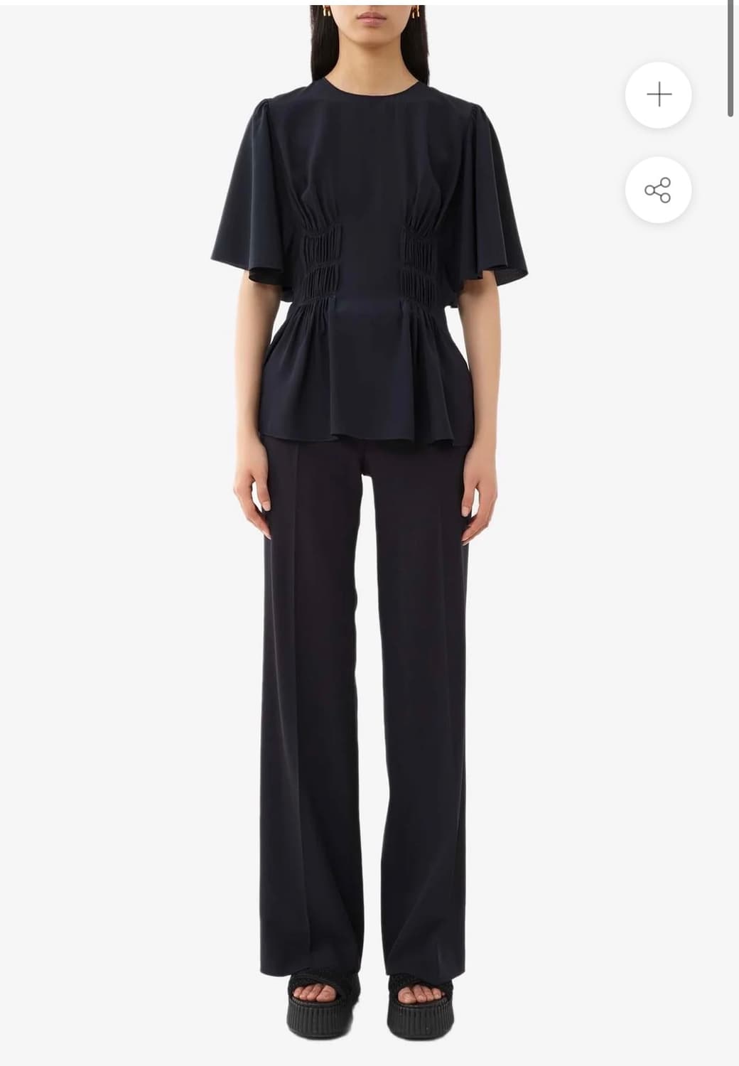 24년 시즌 끌로에 잉크 네이비 스모크 블라우스 상품이미지2