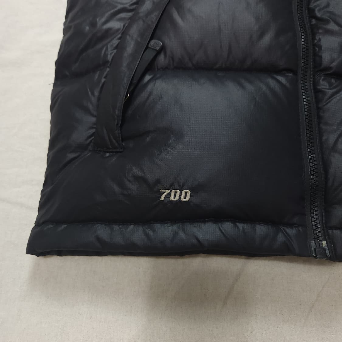 [85] 노스페이스 700  조끼 패딩 남여 상품이미지4