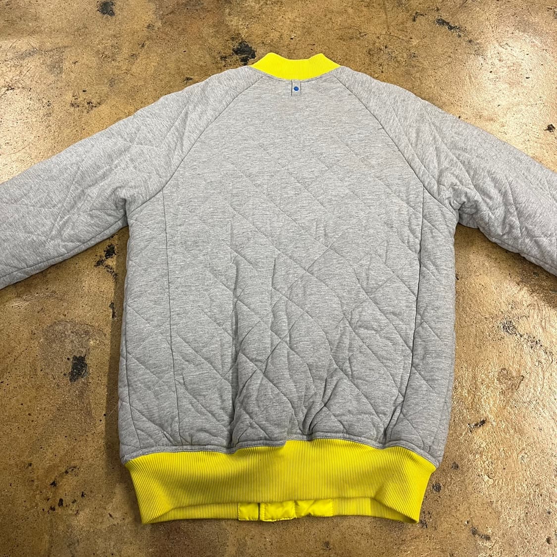 [정품/100] 아디다스 양면 퀼팅 자켓 회색 노란색 b16 상품이미지4