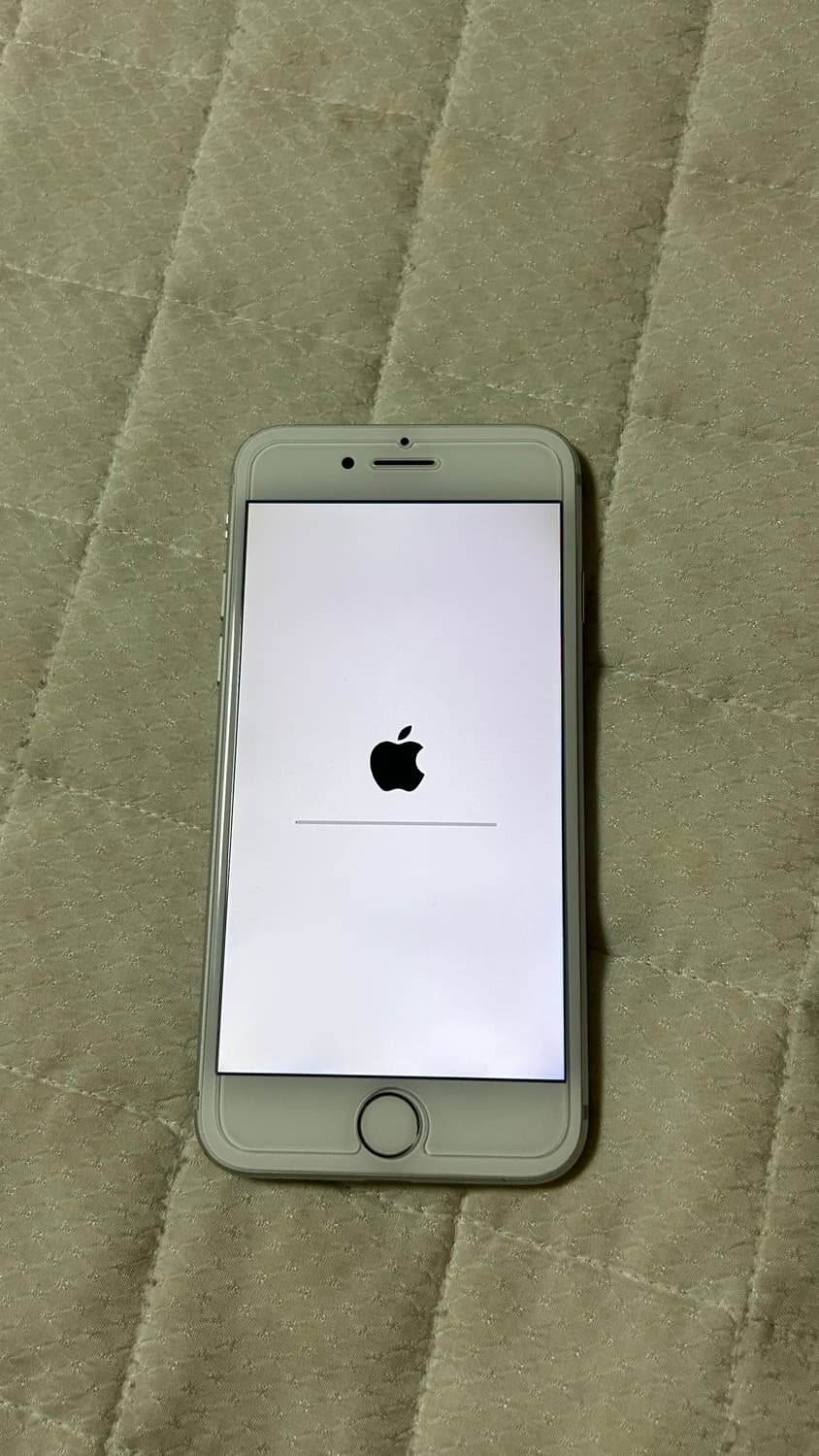 아이폰7 실버 128GB 상품이미지4