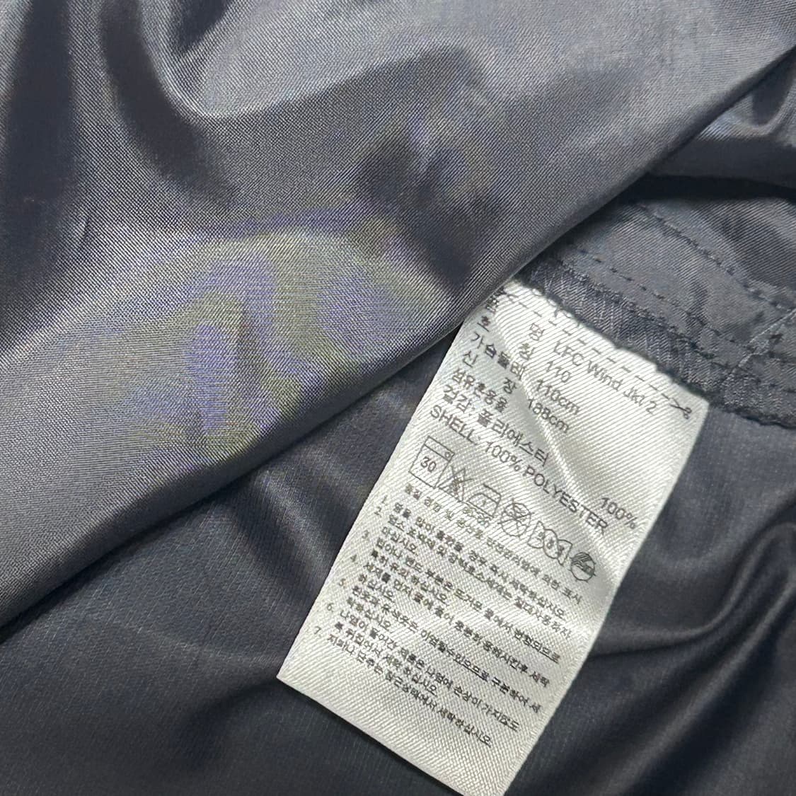 110 아디다스 리버풀 골드라인 블랙 후드 바람막이  상품이미지5