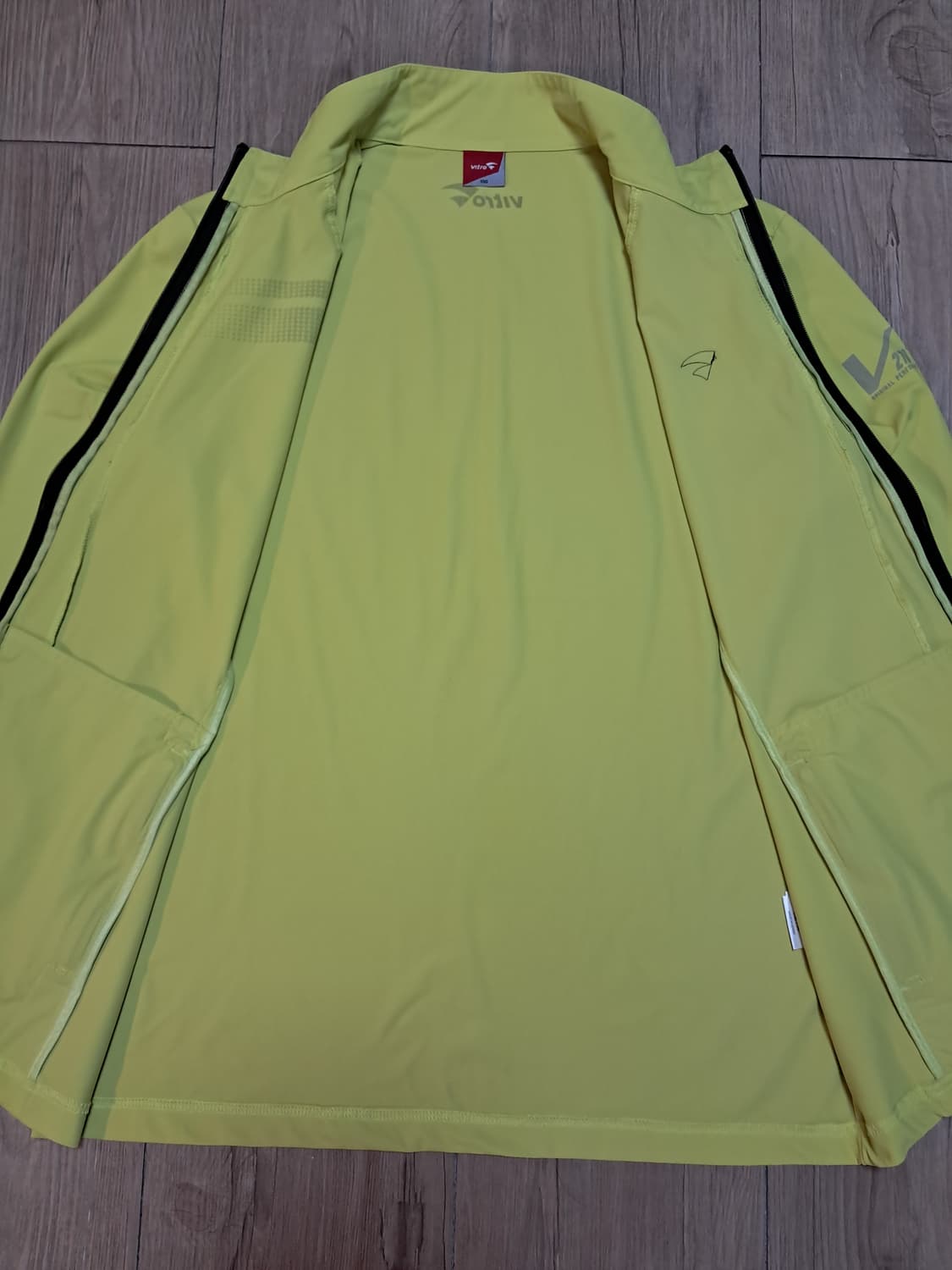 비트로 여성 런닝 자켓 100 상품이미지6