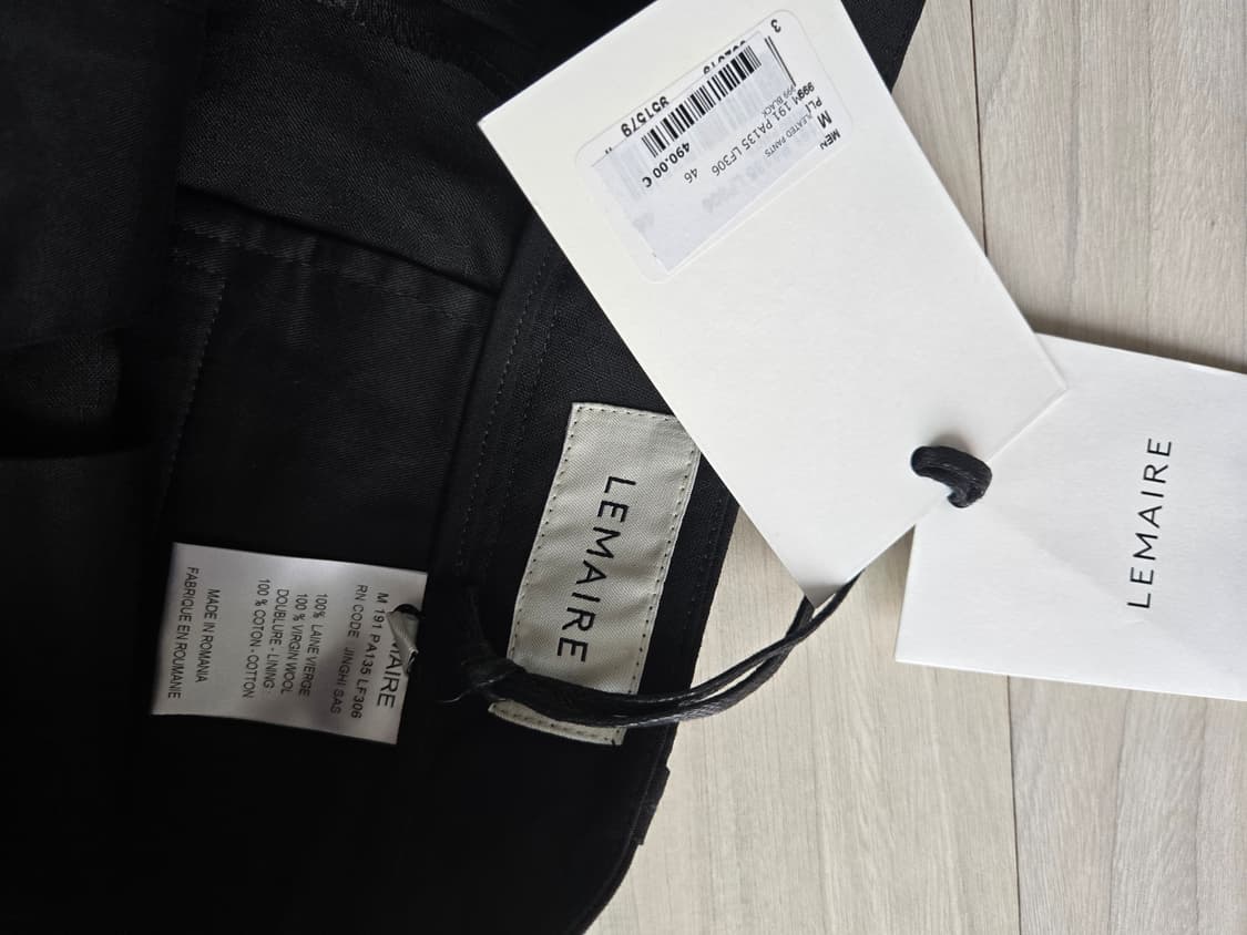 (46) 르메르 벨티드 플리츠 팬츠 자카드 Coal 상품이미지4