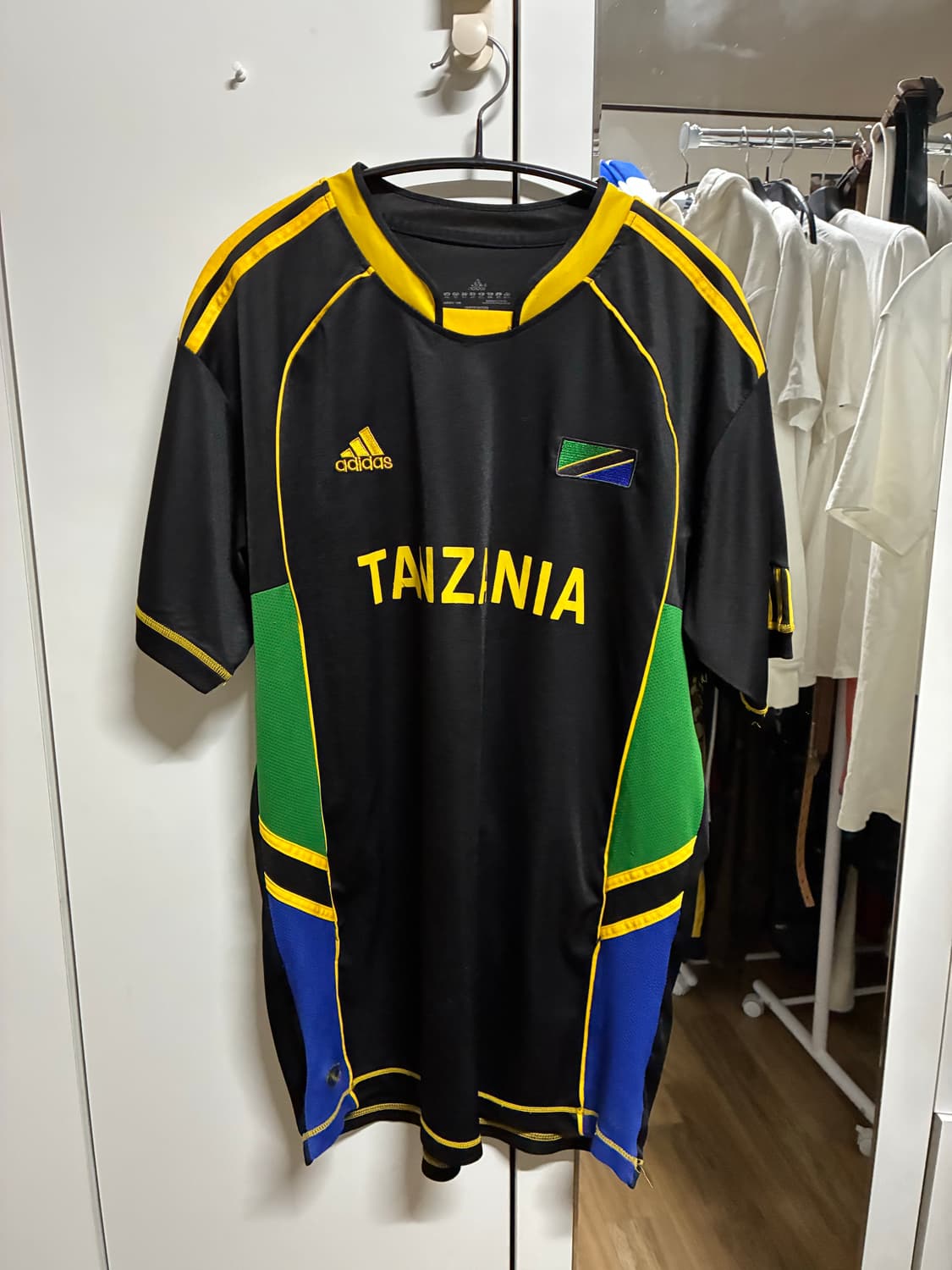 아디다스 탄자니아 유니폼 L/100 상품이미지1