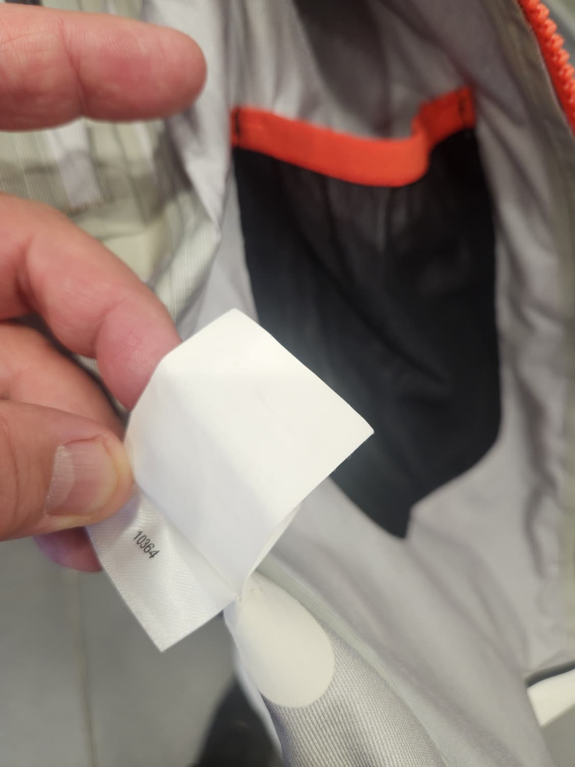 마운틴하드웨어 방수 등산 자켓 / 고어텍스급 기능성마운틴하드웨어 기능성  상품이미지5