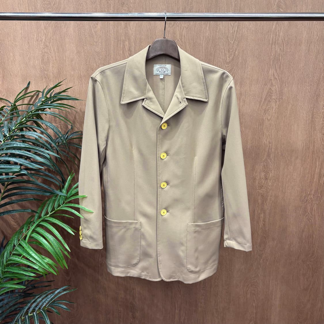 아르마니 진스 긴팔 미디 자켓 노치드 카라 싱글 버튼 디테일 베이지 상품이미지1