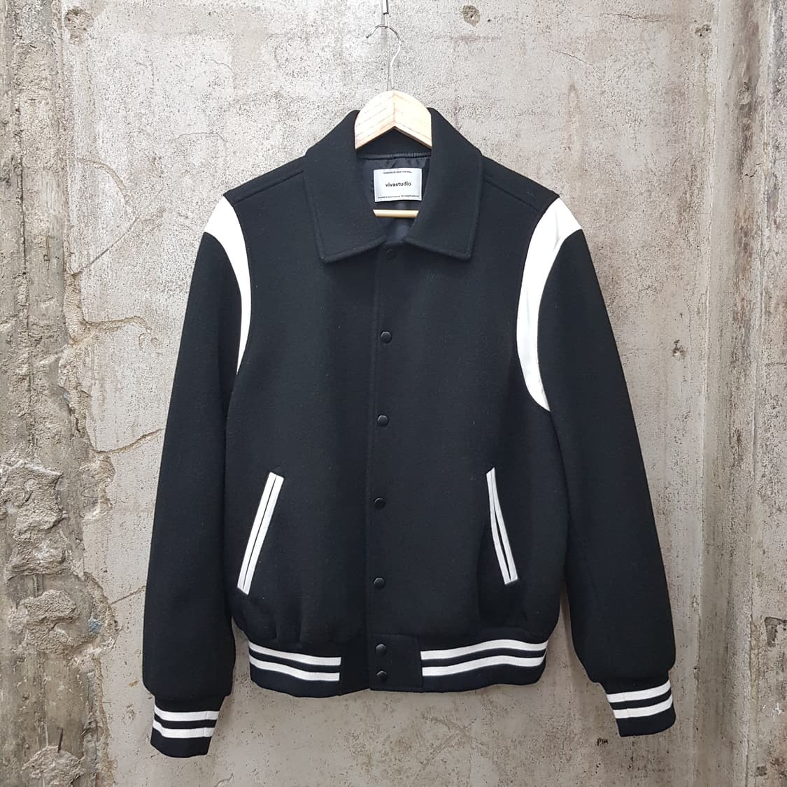 비바스튜디오 바시티 자켓 M사이즈  상품이미지1