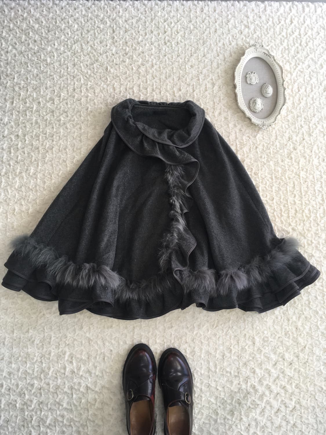 일본빈티지 그레이 퍼 트리밍 케이프 코트 상품이미지6