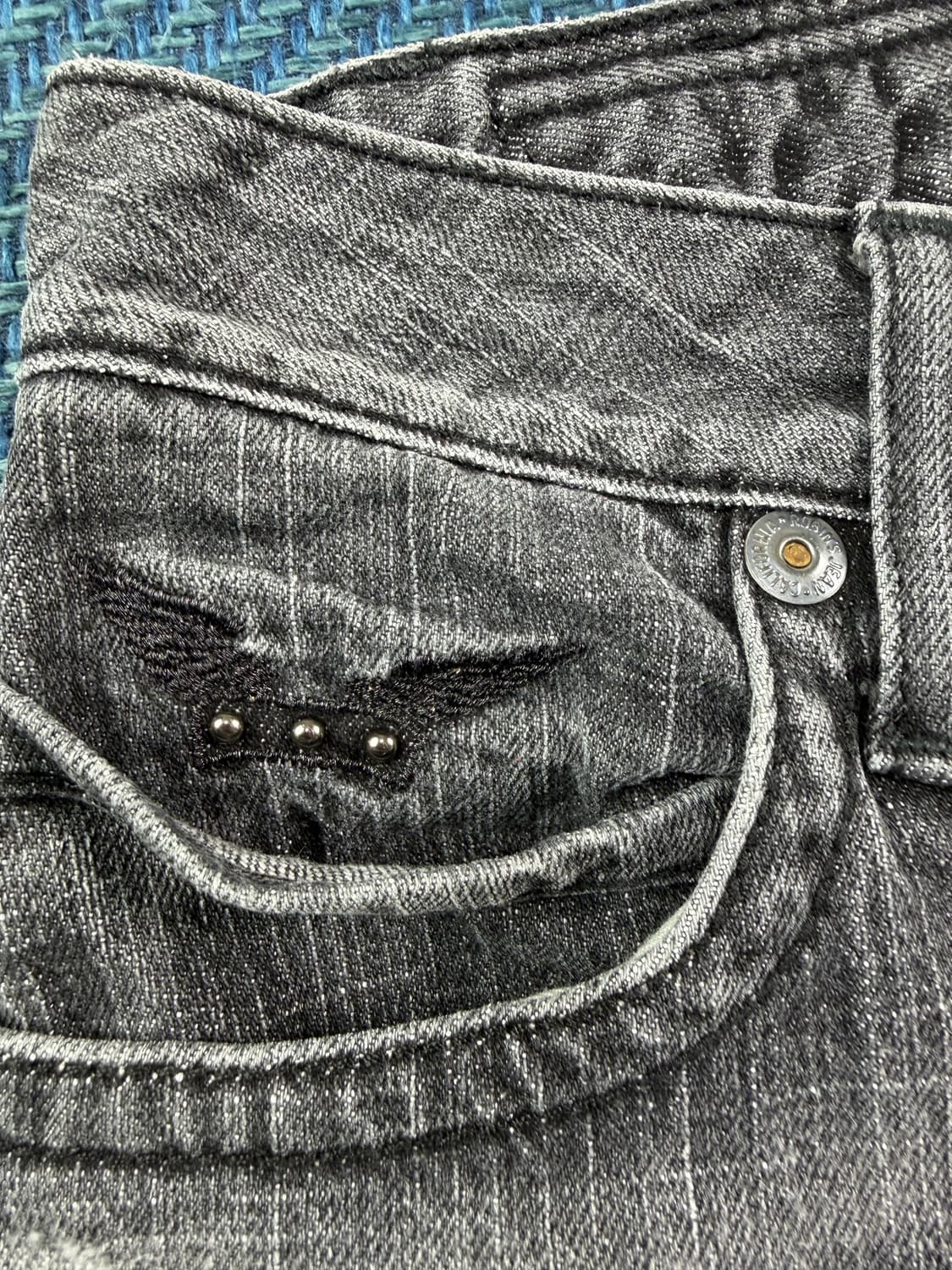 [Robin's Jean] 로빈스진 데님 팬츠 - 그레이 워싱 & 스터드 상품이미지6