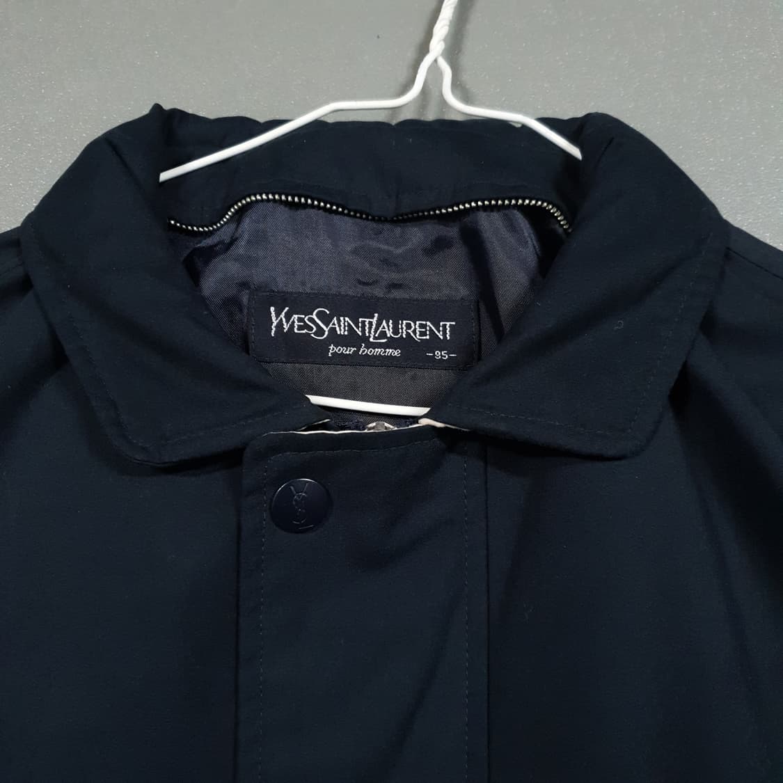 실측 XL) YSL 입생로랑 빅포켓 버튼 폴리쉘 블루종 자켓 블랙 상품이미지4