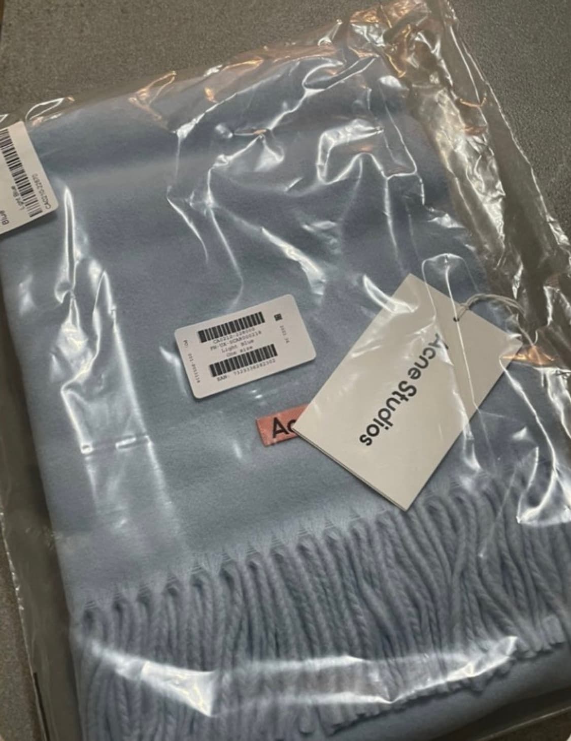 아크네 스튜디오 내로우 울 머플러 라이트 블루 상품이미지2