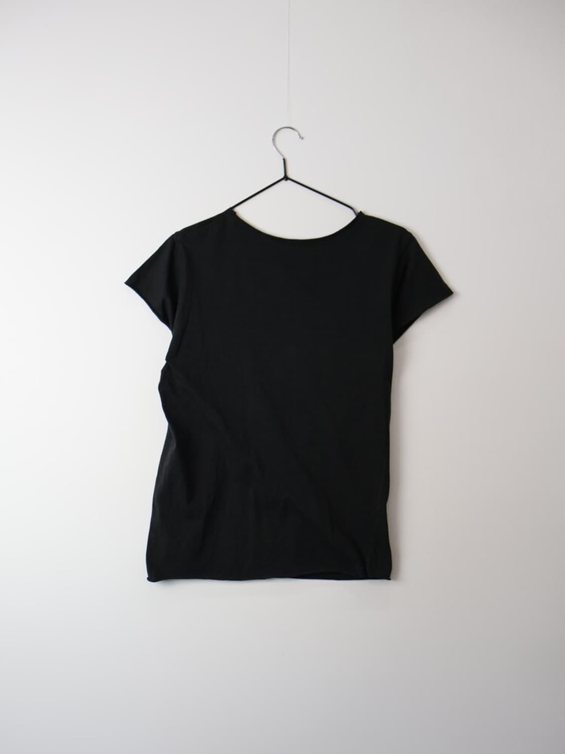 GUINNESSNotched V-neck T-shirts 상품이미지4