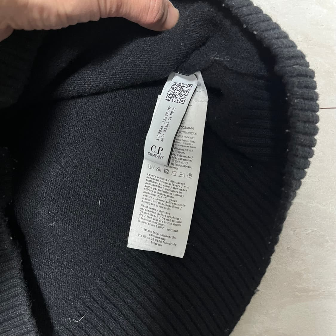 CP컴퍼니 울 렌즈 니트 블랙 50사이즈 상품이미지4