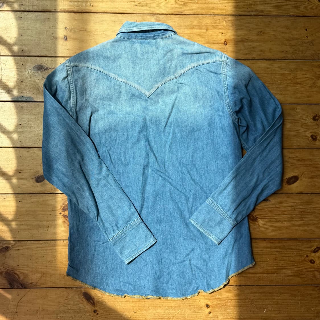 프릭스스토어 웨스턴 데님셔츠 워싱 상품이미지2