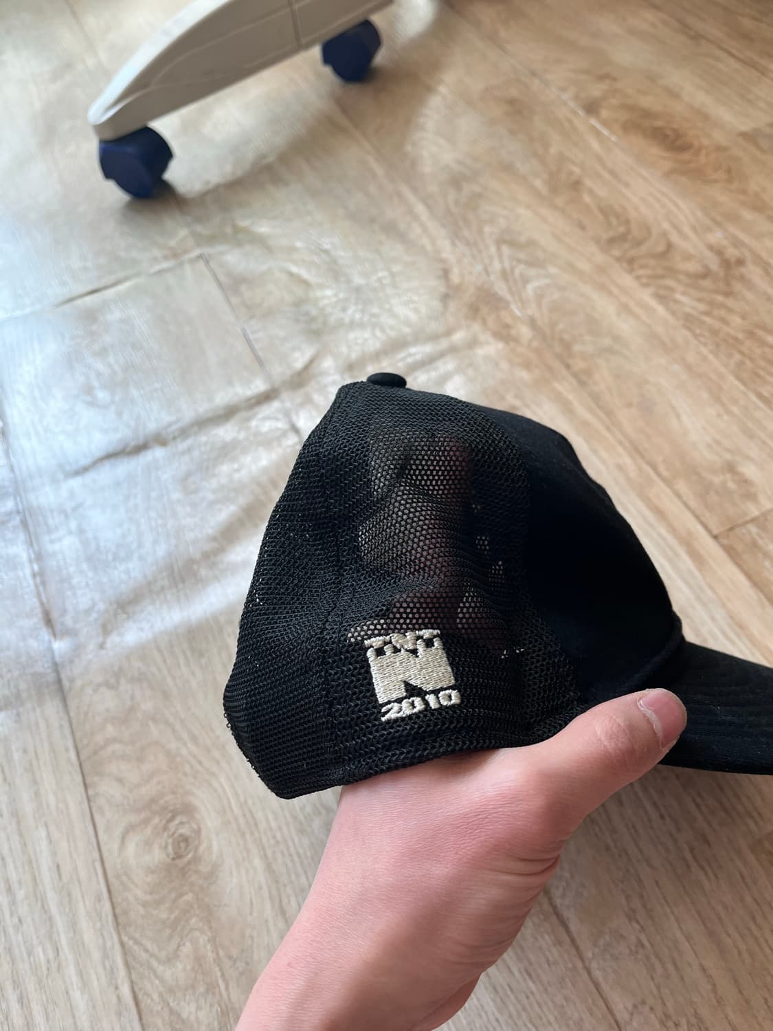 디네댓 뉴에라 트러커 캡 판매합니다 상품이미지2